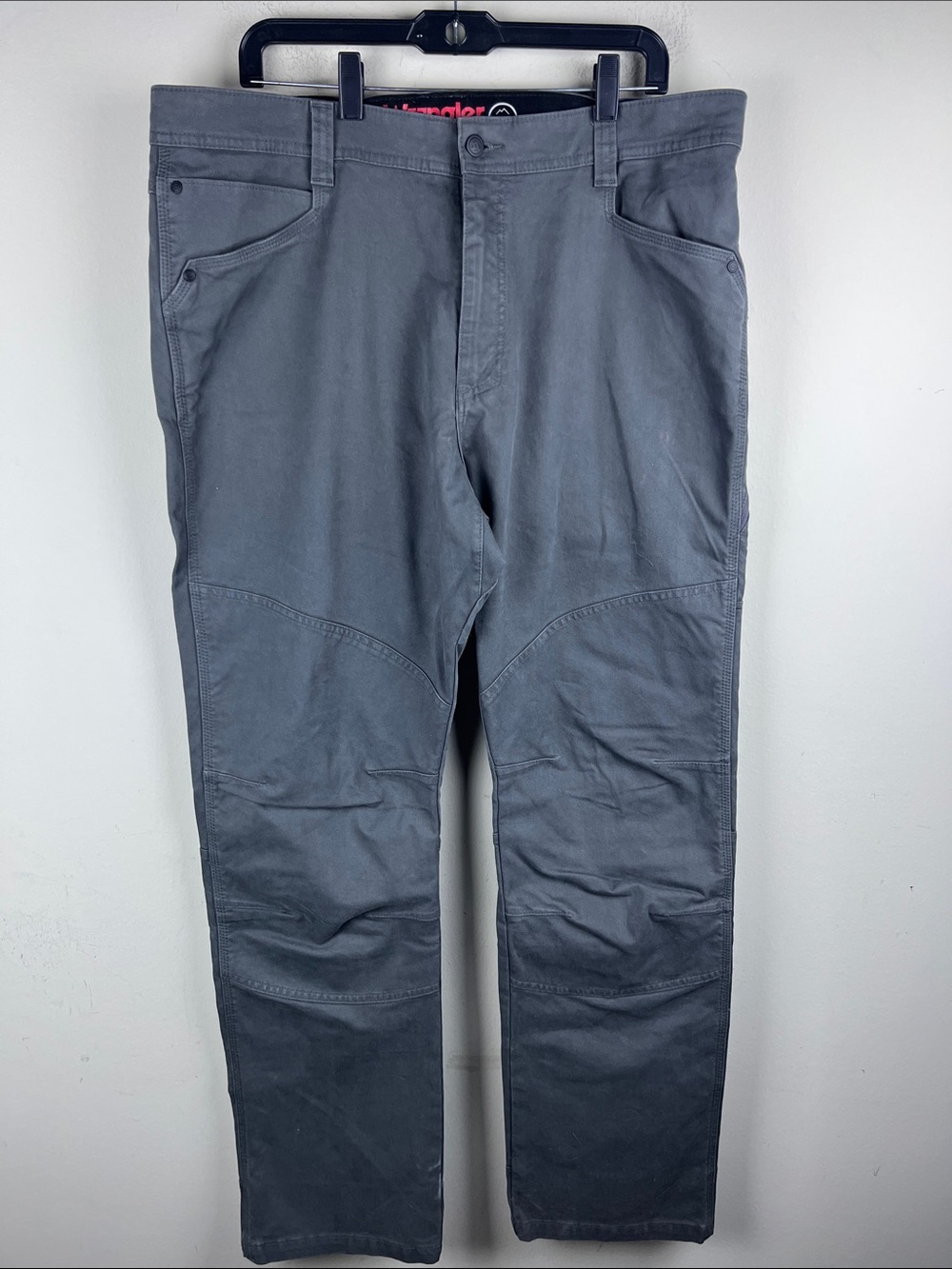 Wrangler Men's 38x32 Gray Straight Leg Work Pants Utility Casual Workwear